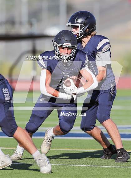 Thumbnail 1 in Manteca @ Vista del Lago photogallery.