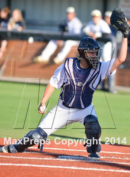 Thumbnail 1 in Flower Mound vs Marcus (UIL 5A Regional Semifinal Playoff) photogallery.