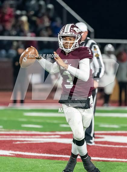 Thumbnail 3 in Lawrence North @ Lawrence Central (IHSAA 6A Sectional Final) photogallery.