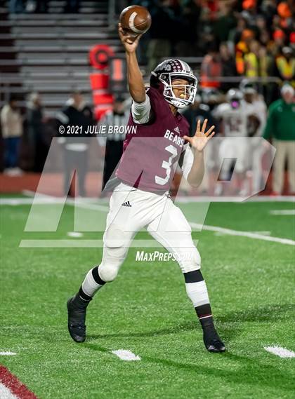 Thumbnail 2 in Lawrence North @ Lawrence Central (IHSAA 6A Sectional Final) photogallery.
