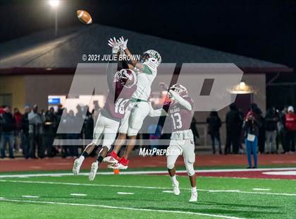 Thumbnail 1 in Lawrence North @ Lawrence Central (IHSAA 6A Sectional Final) photogallery.