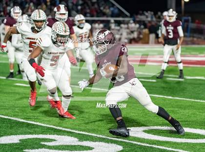 Thumbnail 3 in Lawrence North @ Lawrence Central (IHSAA 6A Sectional Final) photogallery.