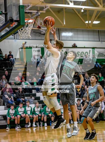 Thumbnail 3 in Rock Falls vs. Geneseo photogallery.