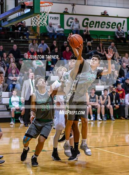 Thumbnail 2 in Rock Falls vs. Geneseo photogallery.