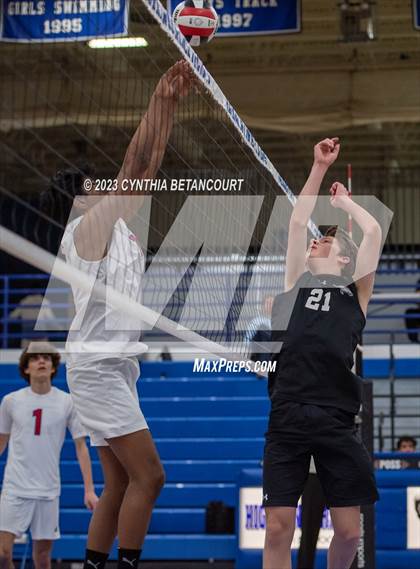 Thumbnail 3 in Highlands Ranch vs Cherry Creek photogallery.