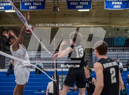 Thumbnail 3 in Highlands Ranch vs Cherry Creek photogallery.