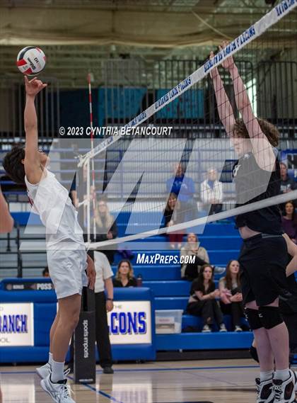 Thumbnail 2 in Highlands Ranch vs Cherry Creek photogallery.