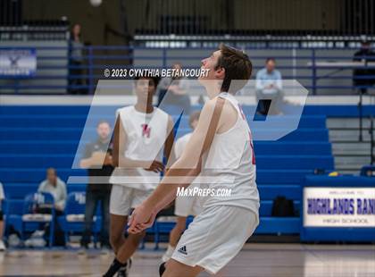 Thumbnail 3 in Highlands Ranch vs Cherry Creek photogallery.