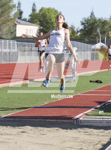 Thumbnail 2 in Folsom/Oak Ridge @ Granite Bay photogallery.