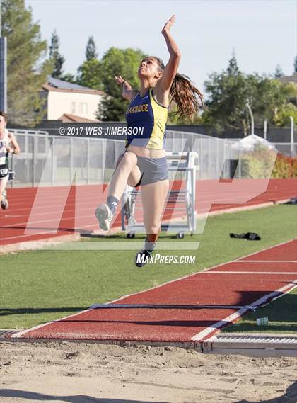 Thumbnail 1 in Folsom/Oak Ridge @ Granite Bay photogallery.