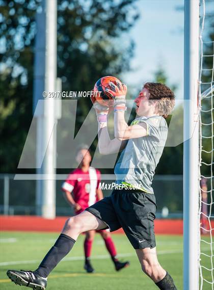 Thumbnail 1 in Cascade @ Lake Stevens photogallery.