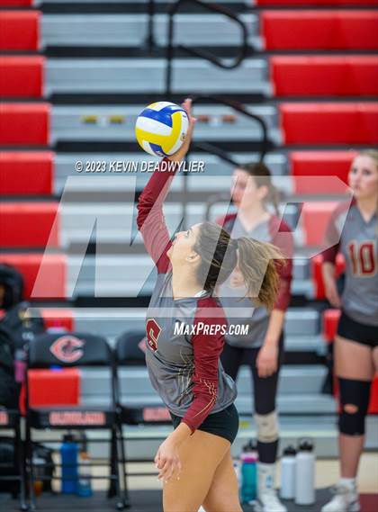Thumbnail 1 in Mission Hills @ Cleveland (CIF State Division 4 Round 2) photogallery.