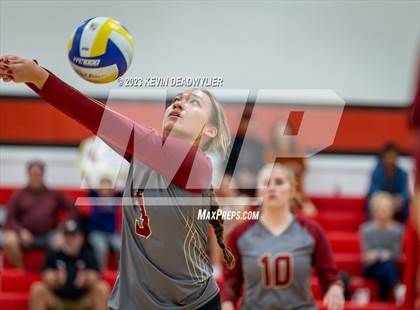 Thumbnail 1 in Mission Hills @ Cleveland (CIF State Division 4 Round 2) photogallery.
