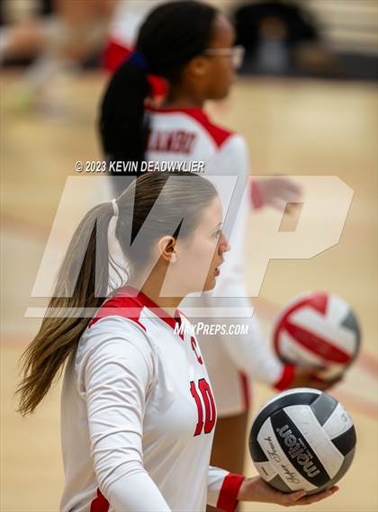 Thumbnail 3 in Mission Hills @ Cleveland (CIF State Division 4 Round 2) photogallery.