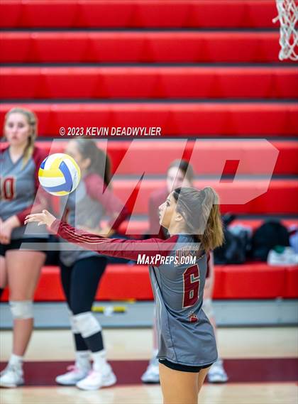 Thumbnail 2 in Mission Hills @ Cleveland (CIF State Division 4 Round 2) photogallery.