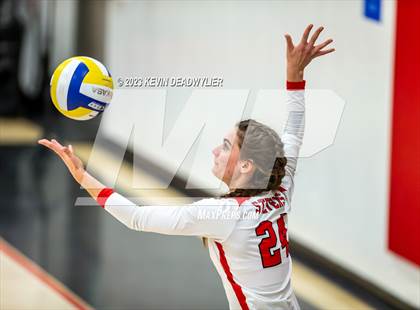 Thumbnail 2 in Mission Hills @ Cleveland (CIF State Division 4 Round 2) photogallery.