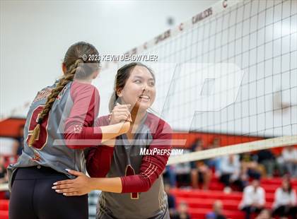 Thumbnail 2 in Mission Hills @ Cleveland (CIF State Division 4 Round 2) photogallery.