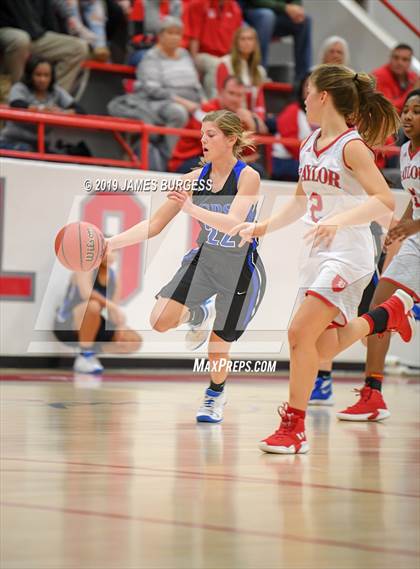 Thumbnail 3 in Girls Prep @ Baylor photogallery.