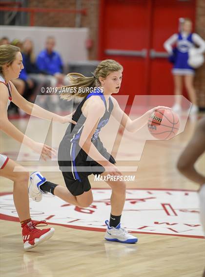 Thumbnail 3 in Girls Prep @ Baylor photogallery.