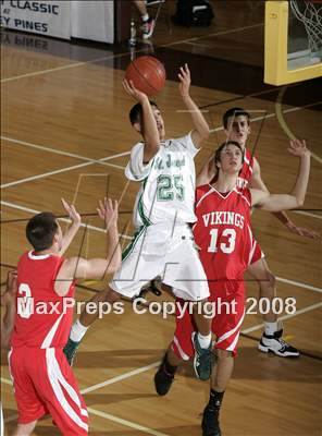 Thumbnail 1 in La Jolla vs. St. Joseph (MaxPreps Holiday Classic) photogallery.