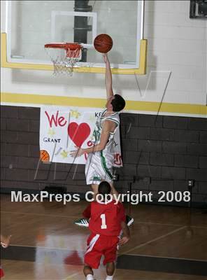 Thumbnail 1 in La Jolla vs. St. Joseph (MaxPreps Holiday Classic) photogallery.