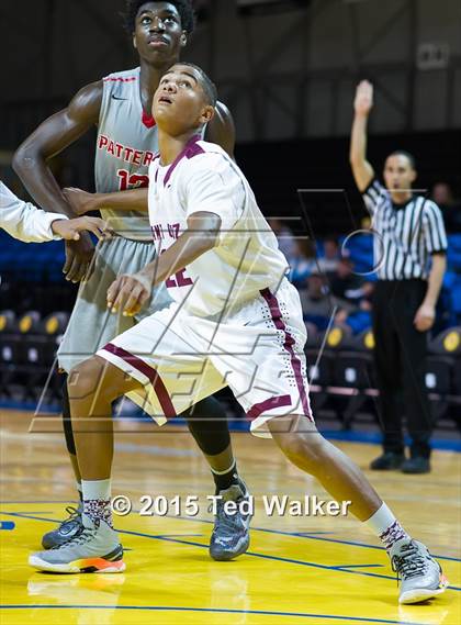 Thumbnail 2 in Patterson vs. Santa Cruz photogallery.