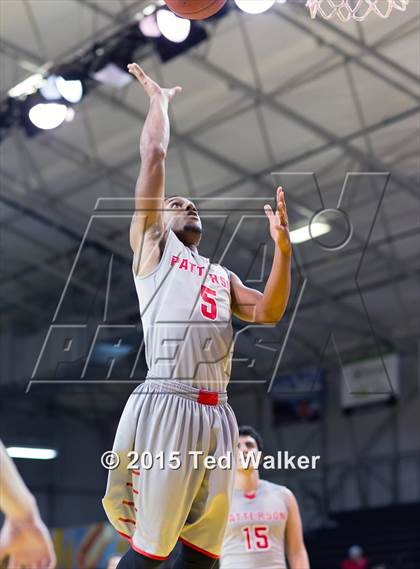 Thumbnail 2 in Patterson vs. Santa Cruz photogallery.