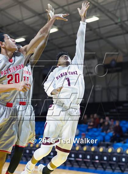 Thumbnail 2 in Patterson vs. Santa Cruz photogallery.