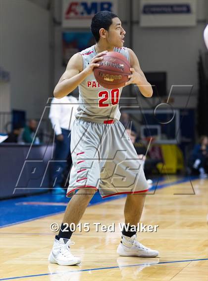 Thumbnail 3 in Patterson vs. Santa Cruz photogallery.
