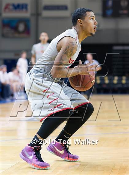 Thumbnail 1 in Patterson vs. Santa Cruz photogallery.