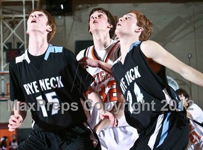 Thumbnail 1 in Rye Neck vs Mamaroneck (Mamaroneck Tiger Tournament) photogallery.