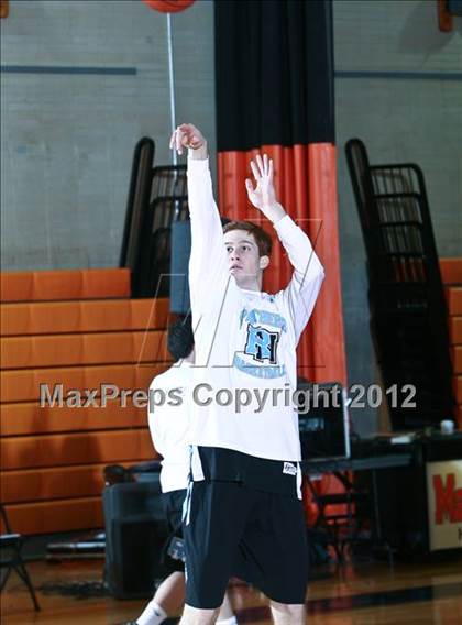 Thumbnail 1 in Rye Neck vs Mamaroneck (Mamaroneck Tiger Tournament) photogallery.