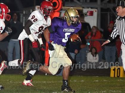 Thumbnail 3 in Springfield @ Sacred Heart-Griffin (CS8 Conf Championship) photogallery.