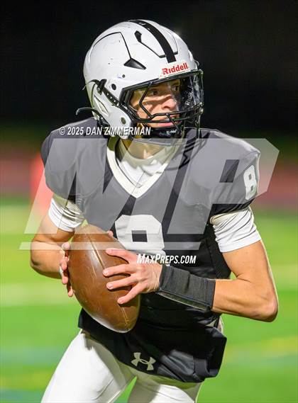 Thumbnail 1 in Hollidaysburg vs. Delaware Valley (PIAA Class 5A First Round) photogallery.