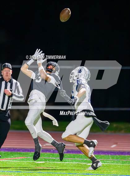 Thumbnail 2 in Hollidaysburg vs. Delaware Valley (PIAA Class 5A First Round) photogallery.