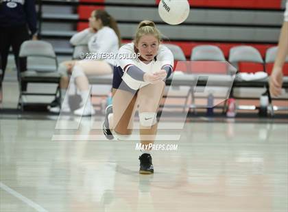 Thumbnail 2 in Herriman vs. Mountain Ridge (UHSAA 6A First Round) photogallery.
