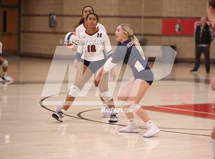 Thumbnail 3 in Herriman vs. Mountain Ridge (UHSAA 6A First Round) photogallery.