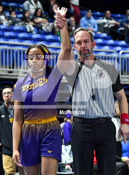 Thumbnail 3 in UIL 5A/6A State Championships - Session 3 photogallery.