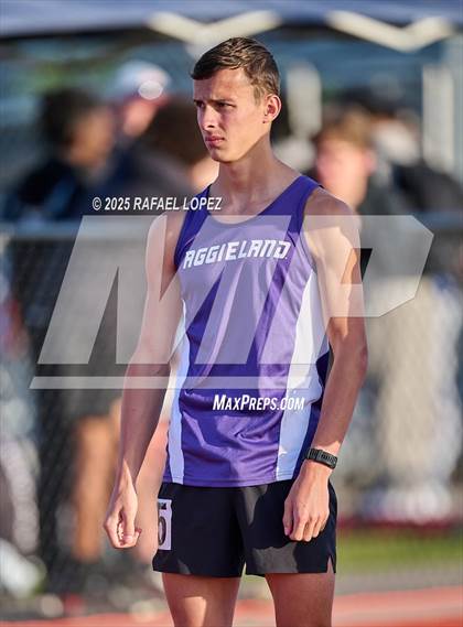 Thumbnail 3 in Lake Houston Conquerors Invitational (3200M) photogallery.