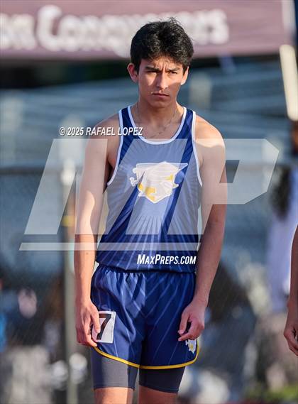 Thumbnail 2 in Lake Houston Conquerors Invitational (3200M) photogallery.