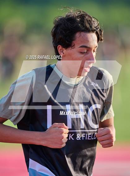 Thumbnail 1 in Lake Houston Conquerors Invitational (3200M) photogallery.