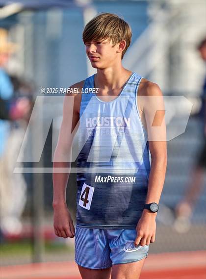 Thumbnail 3 in Lake Houston Conquerors Invitational (3200M) photogallery.