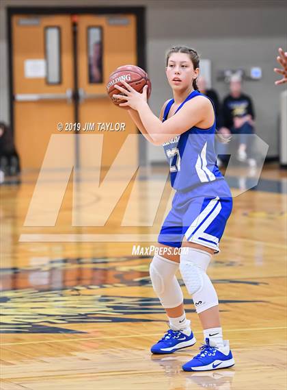 Thumbnail 2 in Douglass vs Childress (Lipan HD Howard Classic) photogallery.