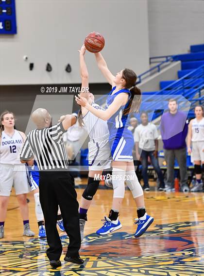 Thumbnail 2 in Douglass vs Childress (Lipan HD Howard Classic) photogallery.