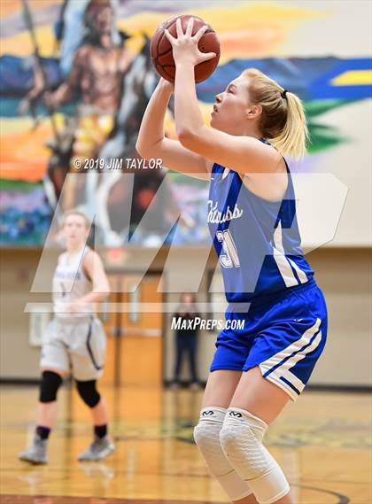 Thumbnail 3 in Douglass vs Childress (Lipan HD Howard Classic) photogallery.