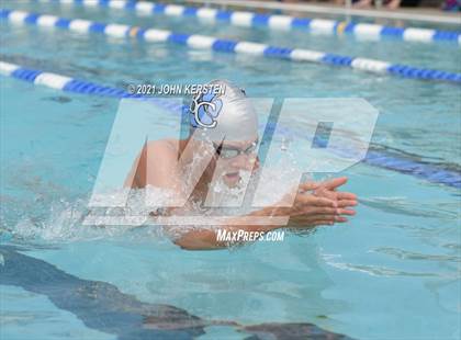 Thumbnail 1 in Tarpon Invitational photogallery.