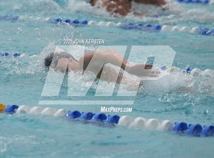 Thumbnail 2 in Tarpon Invitational photogallery.