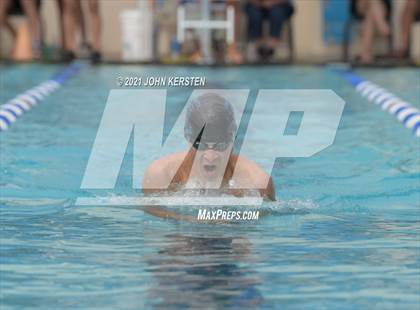Thumbnail 2 in Tarpon Invitational photogallery.