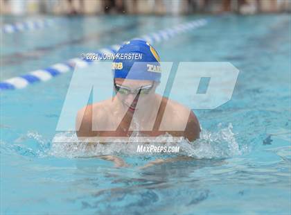 Thumbnail 2 in Tarpon Invitational photogallery.