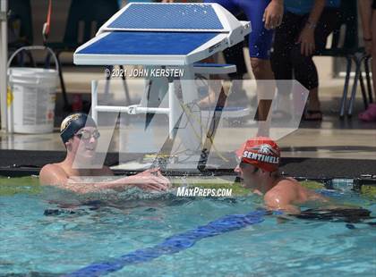 Thumbnail 3 in Tarpon Invitational photogallery.